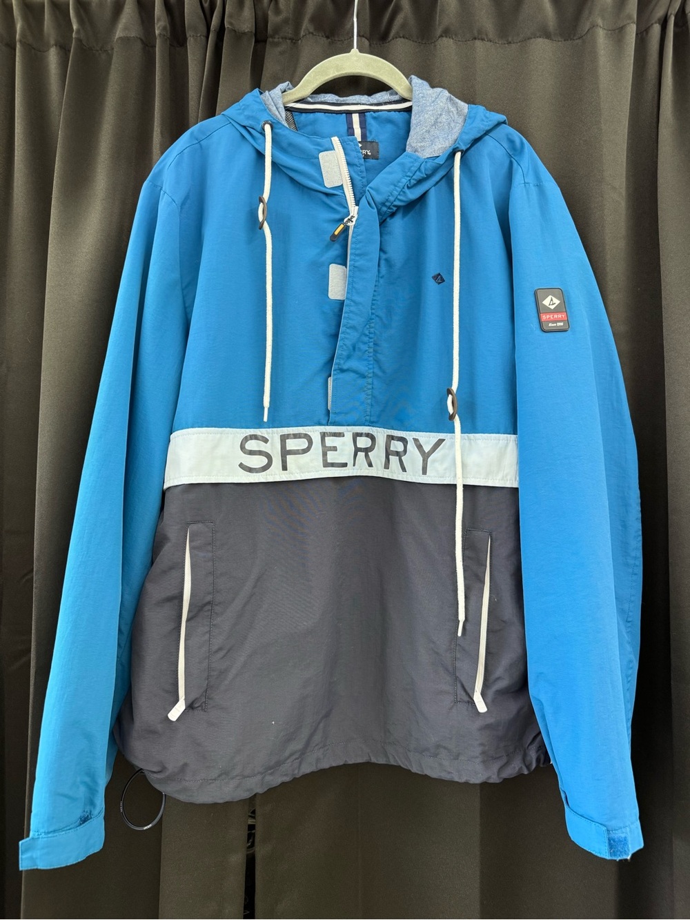 Sperry Blue and Charcoal Hooded Pullover Raincoat